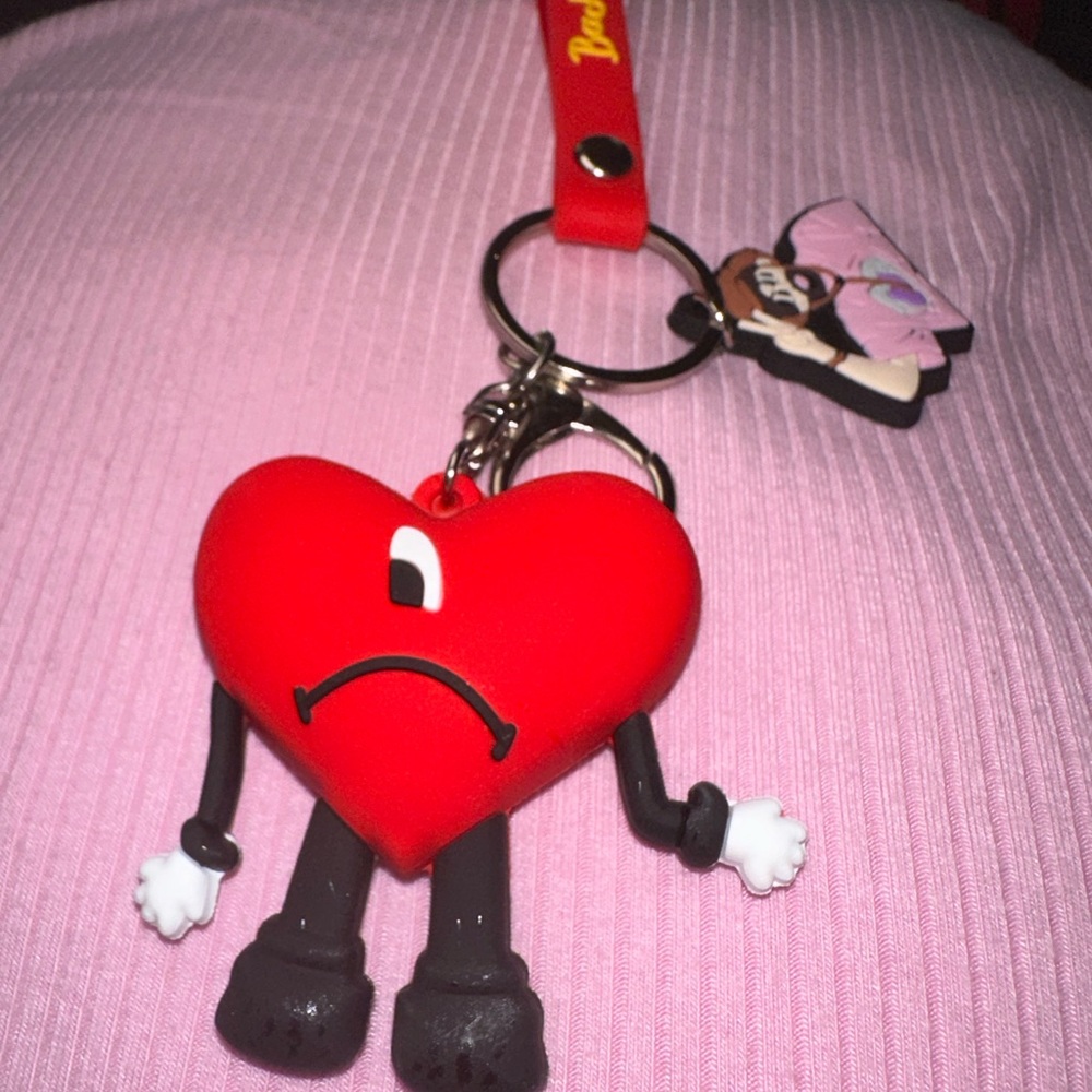 KEYCHAINS - Picture 6 of 6
